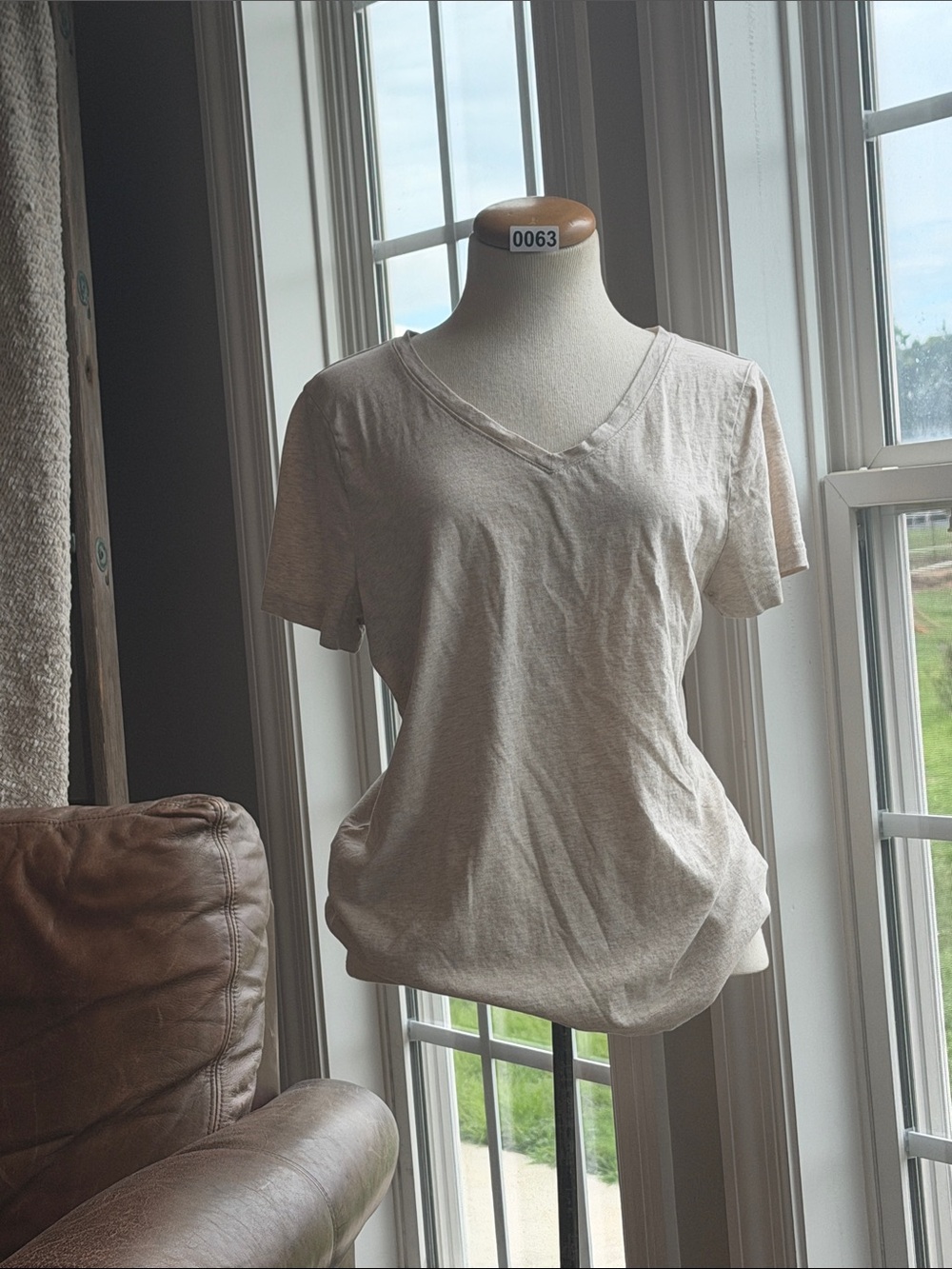 Everyday V-Neck Short Sleeve Tee - Cream